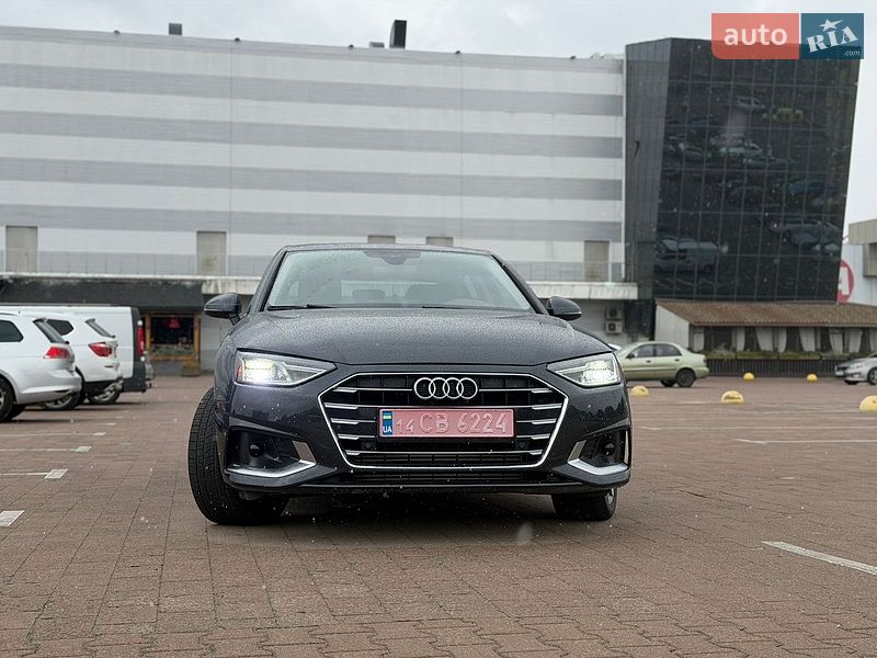 Седан Audi A4 2020 в Житомире