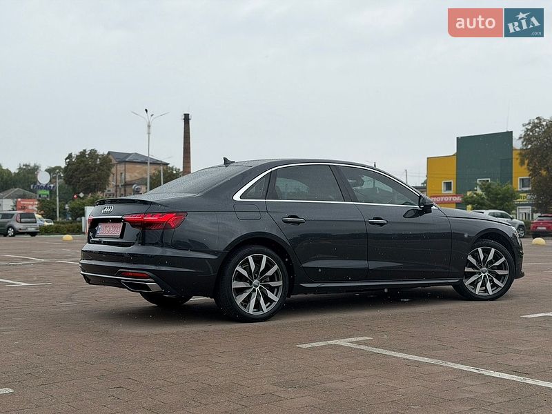 Седан Audi A4 2020 в Житомире