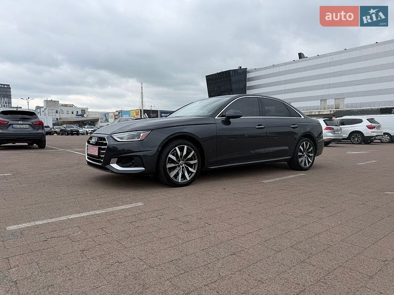 Седан Audi A4 2020 в Житомире