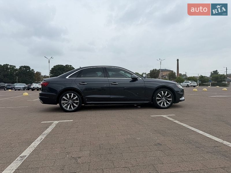 Седан Audi A4 2020 в Житомире
