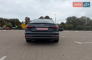 Седан Audi A4 2020 в Житомире
