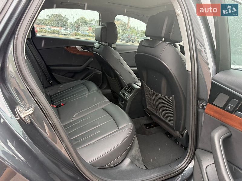 Седан Audi A4 2020 в Житомире