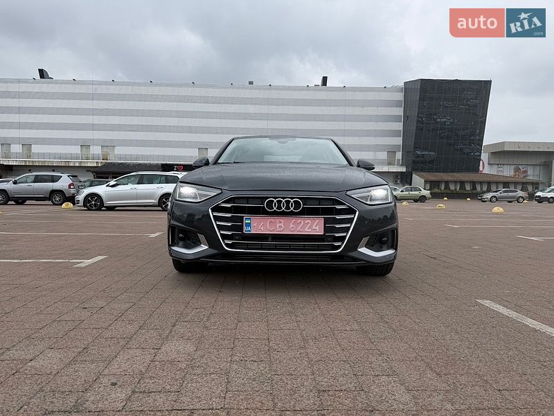 Седан Audi A4 2020 в Житомире