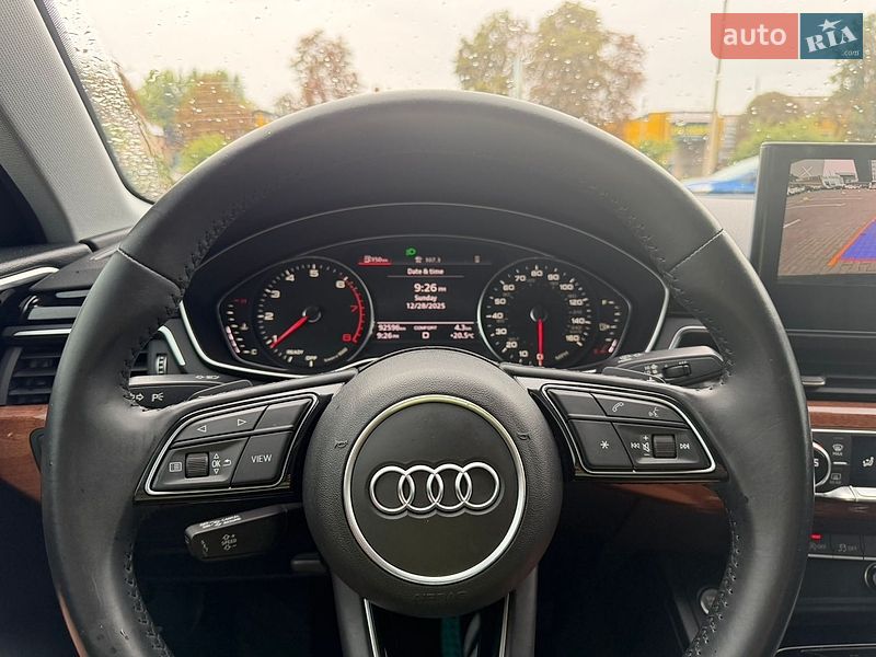 Седан Audi A4 2020 в Житомире