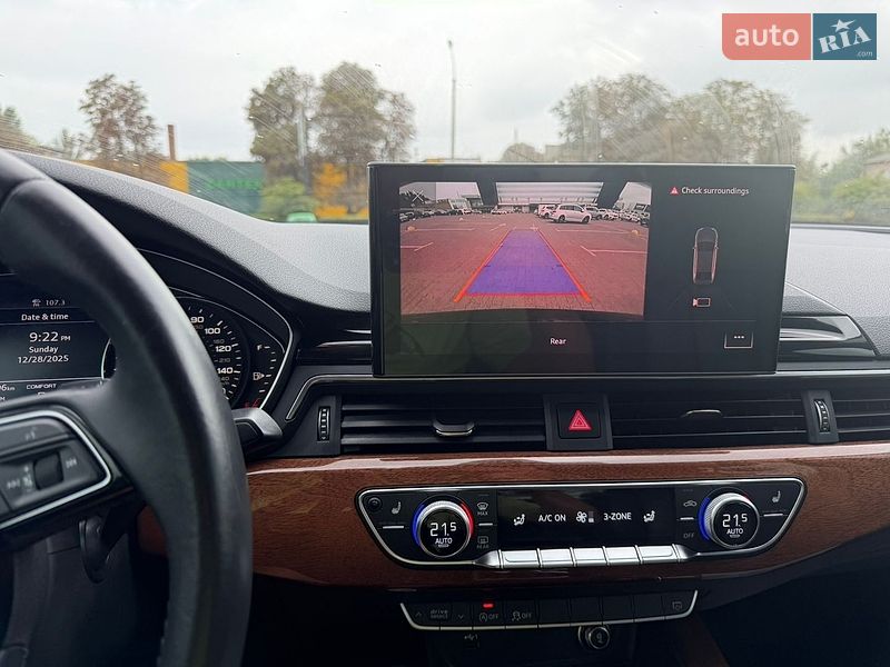 Седан Audi A4 2020 в Житомире