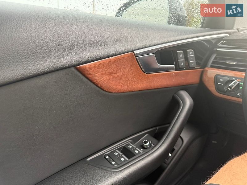 Седан Audi A4 2020 в Житомире