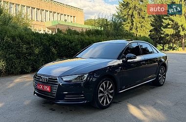 Седан Audi A4 2017 в Умані