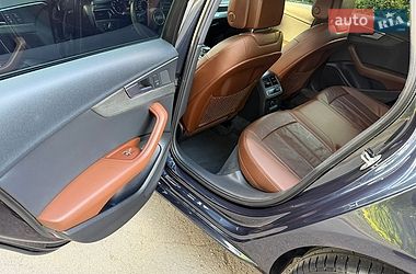 Седан Audi A4 2017 в Умані