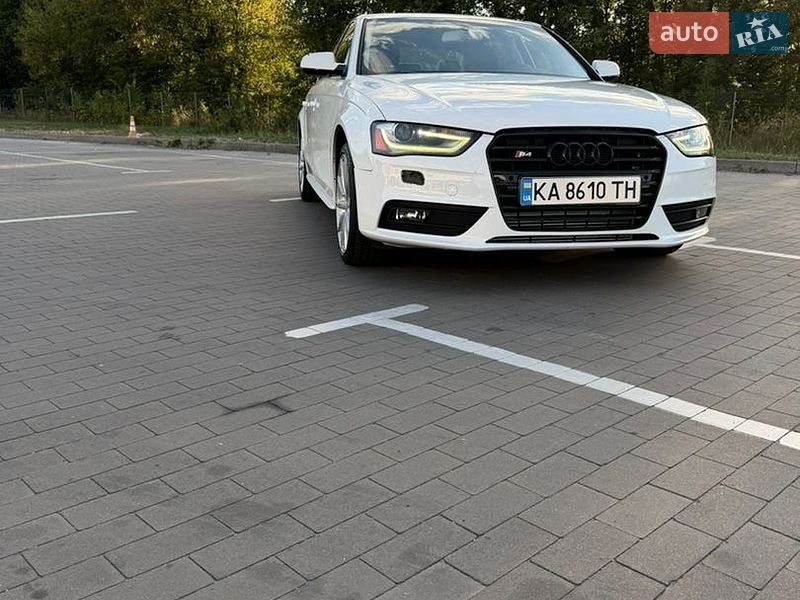 Седан Audi A4 2015 в Борисполі