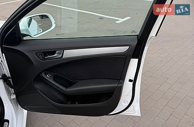 Седан Audi A4 2015 в Борисполі