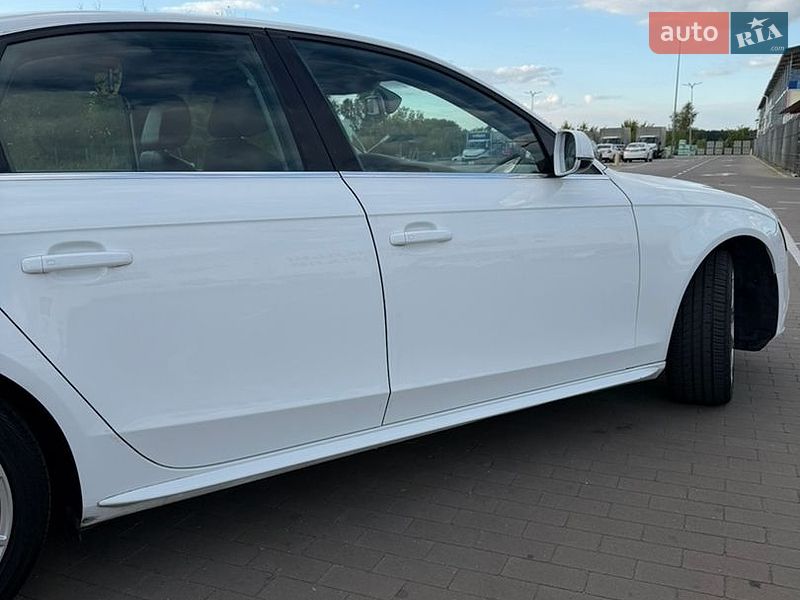 Седан Audi A4 2015 в Борисполі