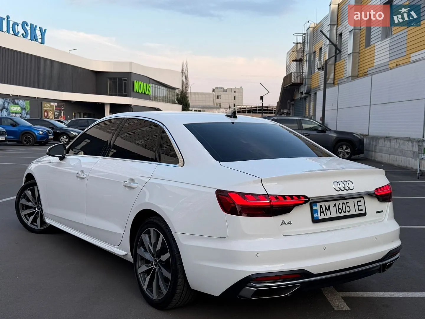 2022 Audi A4 - мініатюра 3