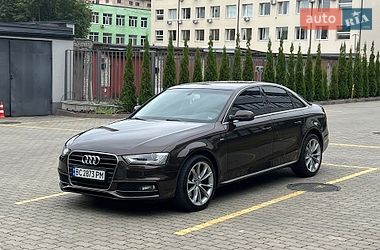 Седан Audi A4 2013 в Львові