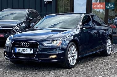 Седан Audi A4 2013 в Ровно