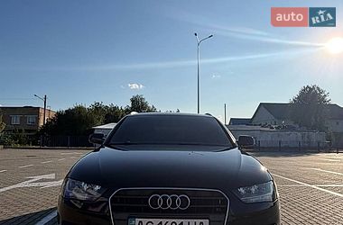 Универсал Audi A4 2012 в Нововолынске