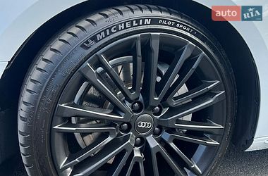 Седан Audi A4 2016 в Киеве