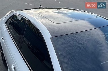 Седан Audi A4 2016 в Киеве