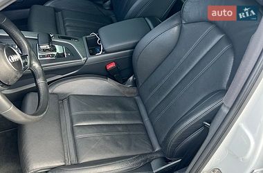 Седан Audi A4 2016 в Киеве