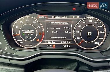 Седан Audi A4 2016 в Киеве