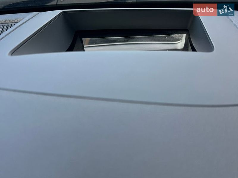 Седан Audi A4 2016 в Киеве