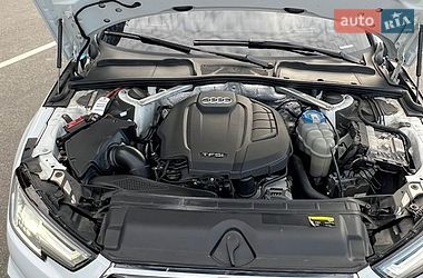 Седан Audi A4 2016 в Киеве