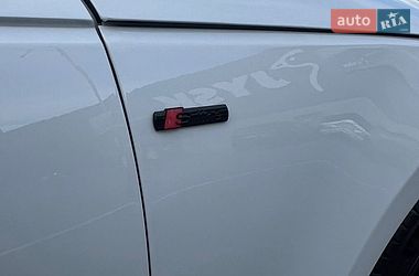 Седан Audi A4 2016 в Киеве