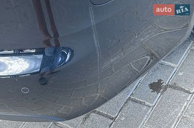 Седан Audi A4 2010 в Золочеві