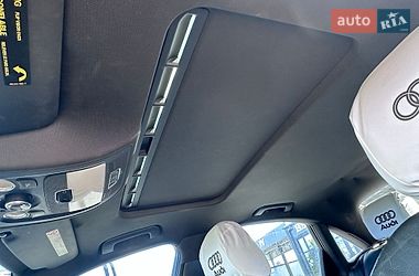 Седан Audi A4 2010 в Золочеві