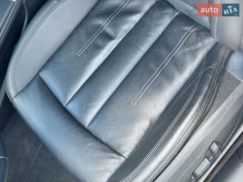 Седан Audi A4 2018 в Киеве