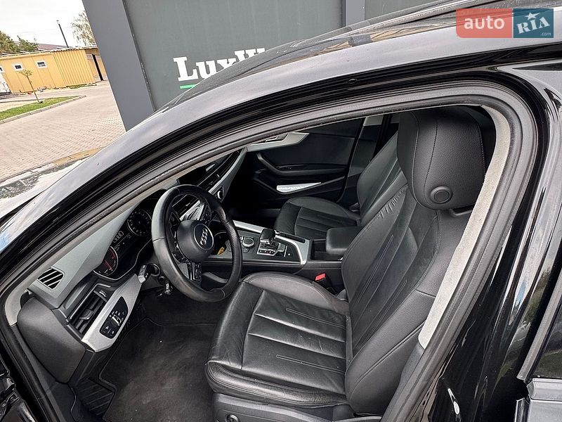 Седан Audi A4 2017 в Шумську