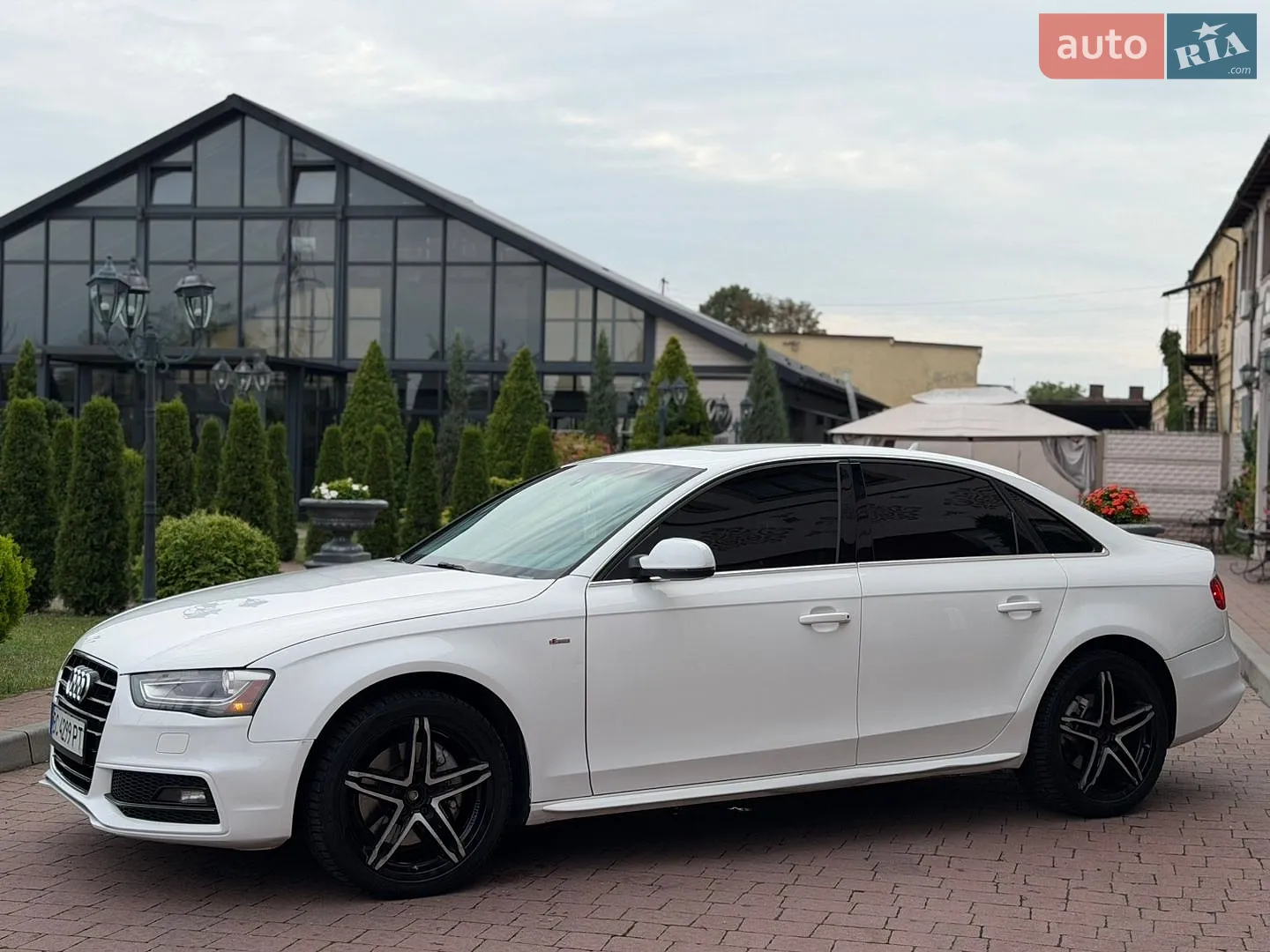 2013 Audi A4 - мініатюра 6
