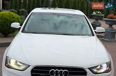 Седан Audi A4 2013 в Львові