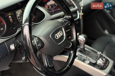 Седан Audi A4 2013 в Львові