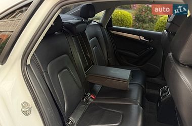 Седан Audi A4 2013 в Львові