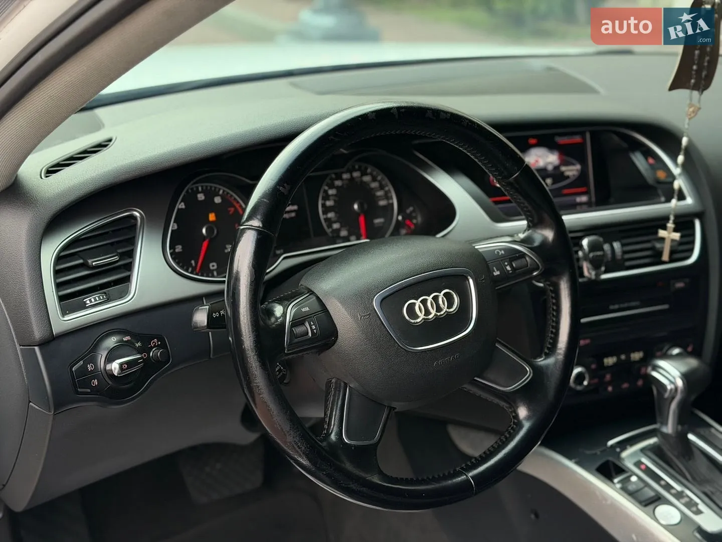 2013 Audi A4 - мініатюра 20