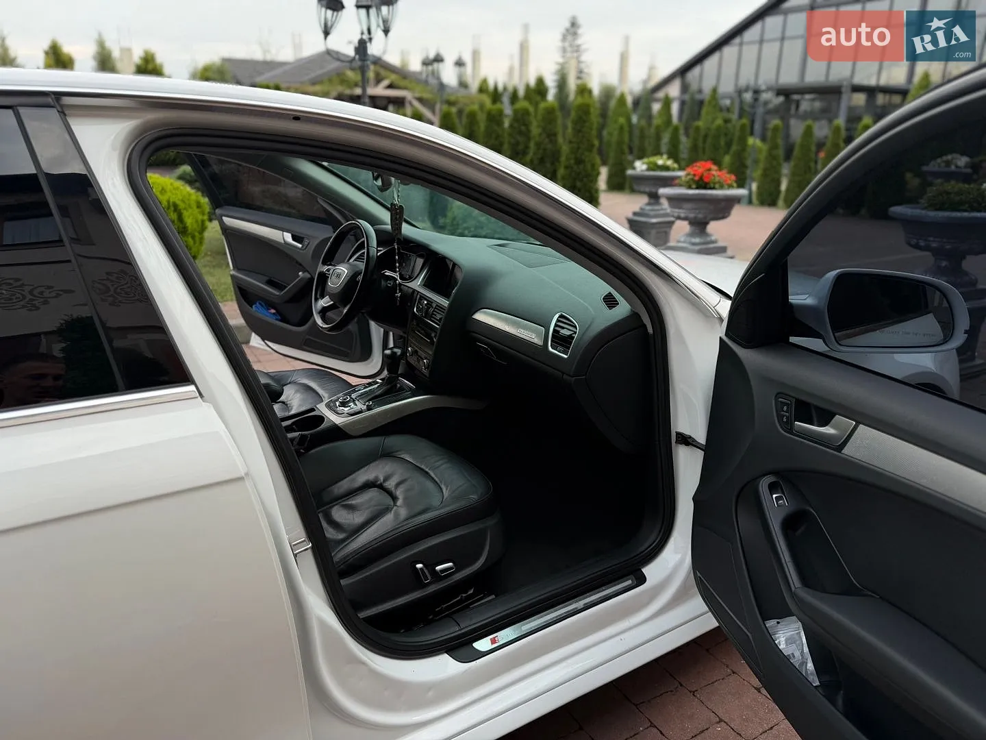 2013 Audi A4 - мініатюра 26