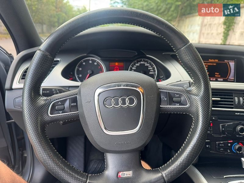 Седан Audi A4 2011 в Києві
