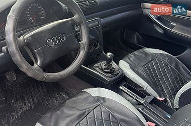 Седан Audi A4 1995 в Хмельницькому
