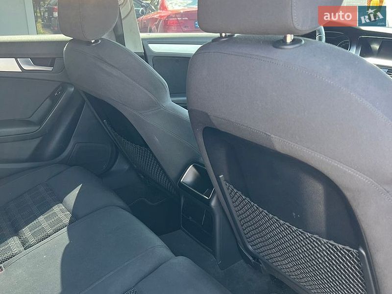 Універсал Audi A4 2012 в Черкасах