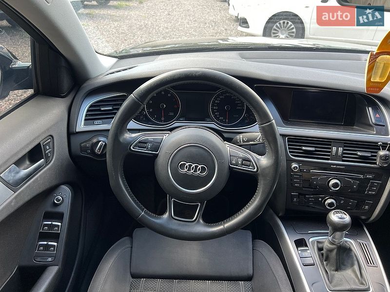 Універсал Audi A4 2012 в Черкасах