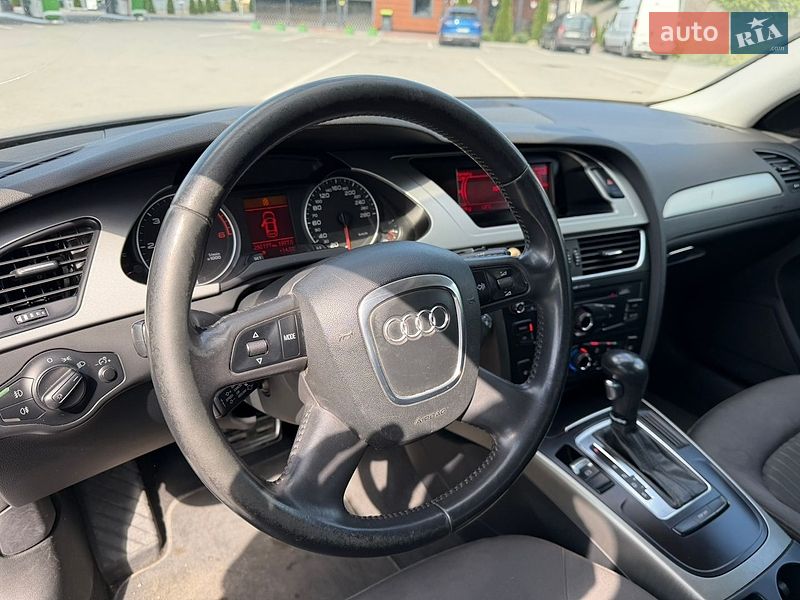 Седан Audi A4 2008 в Хмельницком