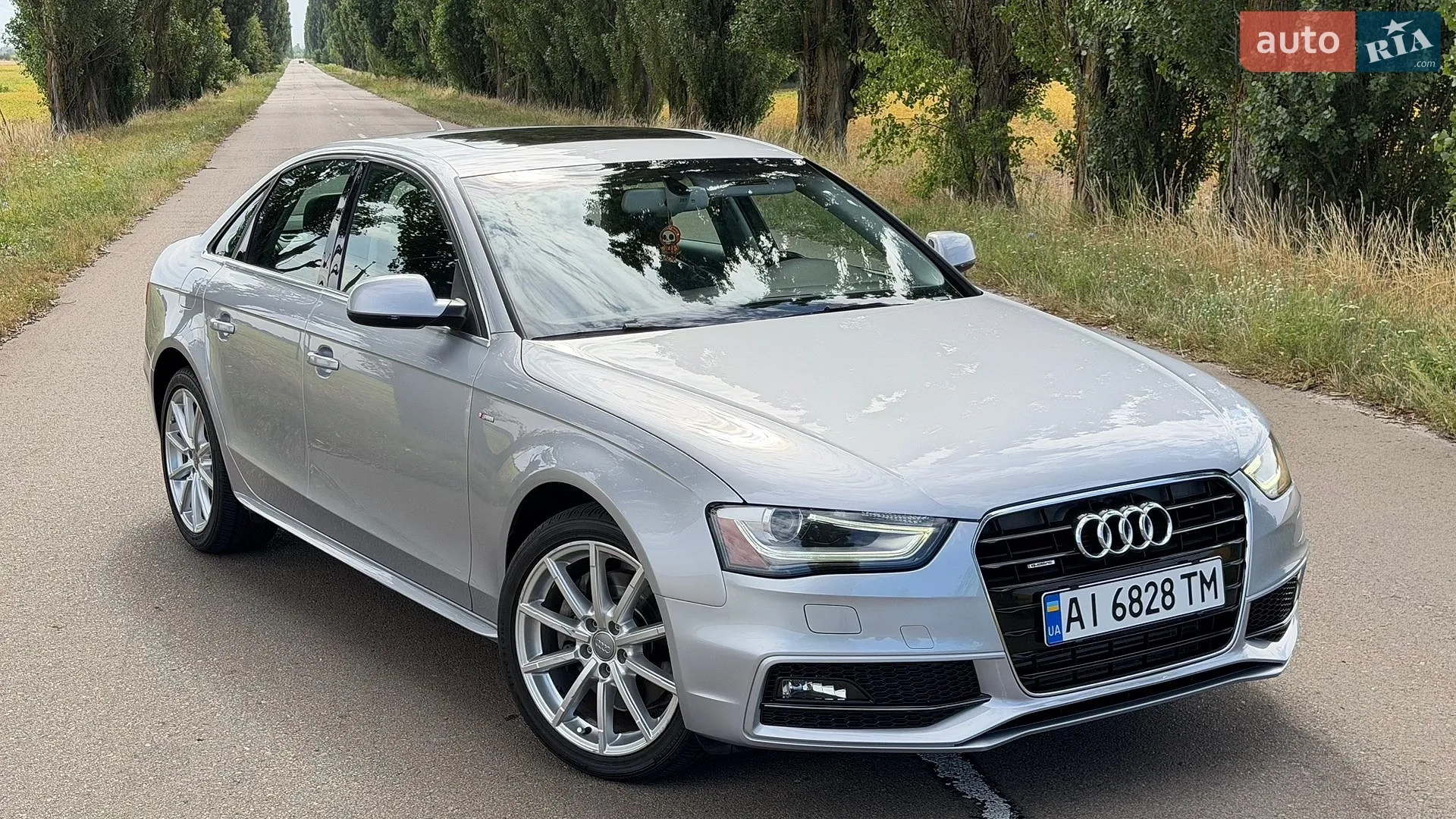 2015 Audi A4 - фото 1