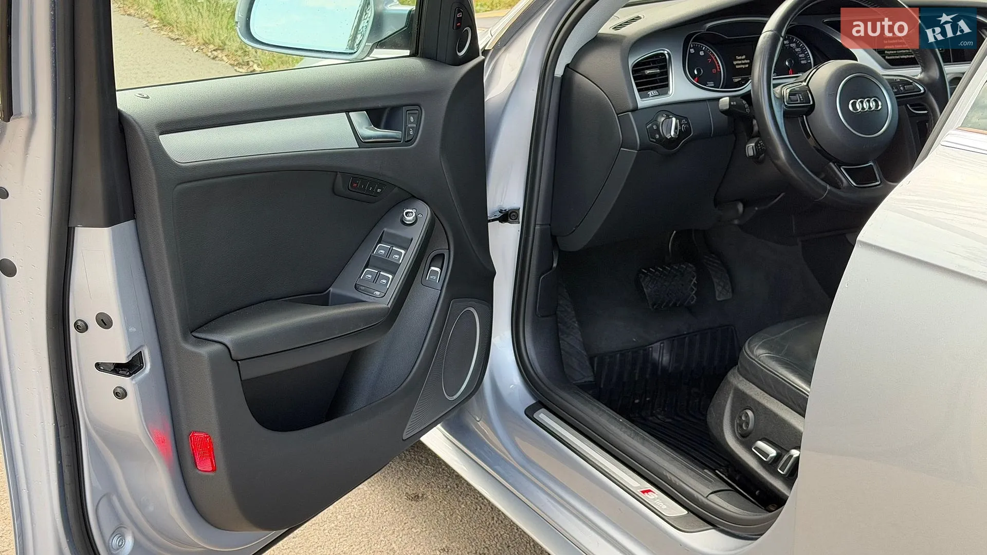 2015 Audi A4 - мініатюра 25