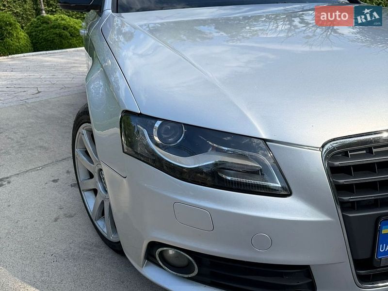 Універсал Audi A4 2010 в Жовкві
