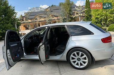 Універсал Audi A4 2010 в Жовкві