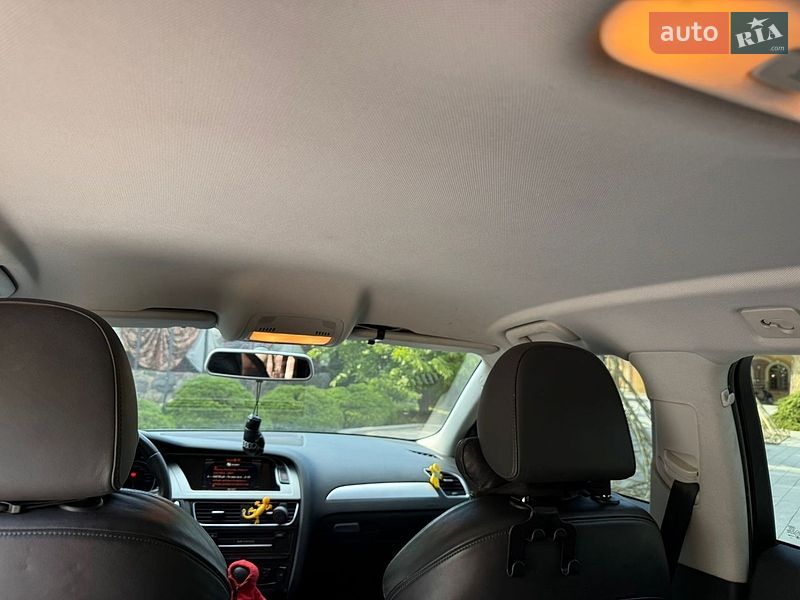 Універсал Audi A4 2010 в Жовкві
