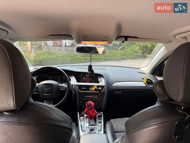 Універсал Audi A4 2010 в Жовкві