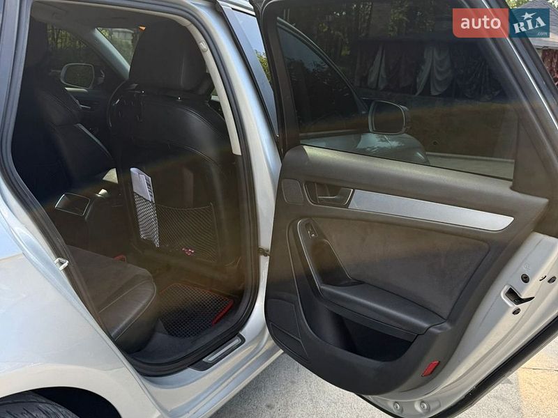 Універсал Audi A4 2010 в Жовкві