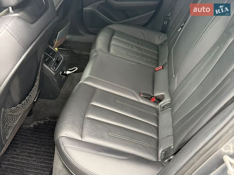 Седан Audi A4 2017 в Харькове