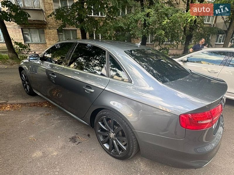 Седан Audi A4 2013 в Києві